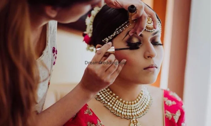 Anjalis Studio  Academy